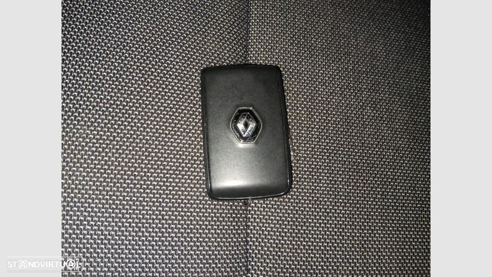 Renault Captur 1.0 TCe Techno - 16