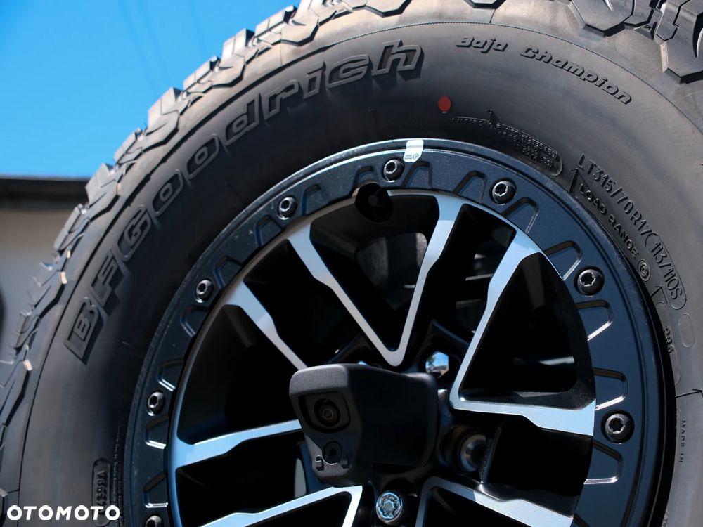 Jeep Wrangler - 17