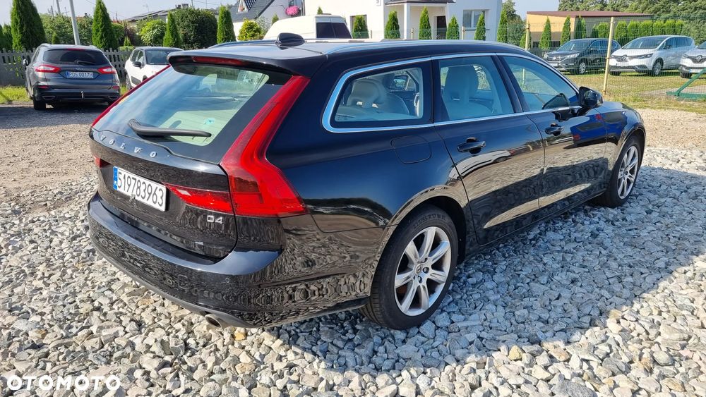 Volvo V90 D4 Geartronic Momentum Pro - 6