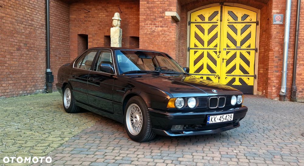 BMW Seria 5 535i - 1