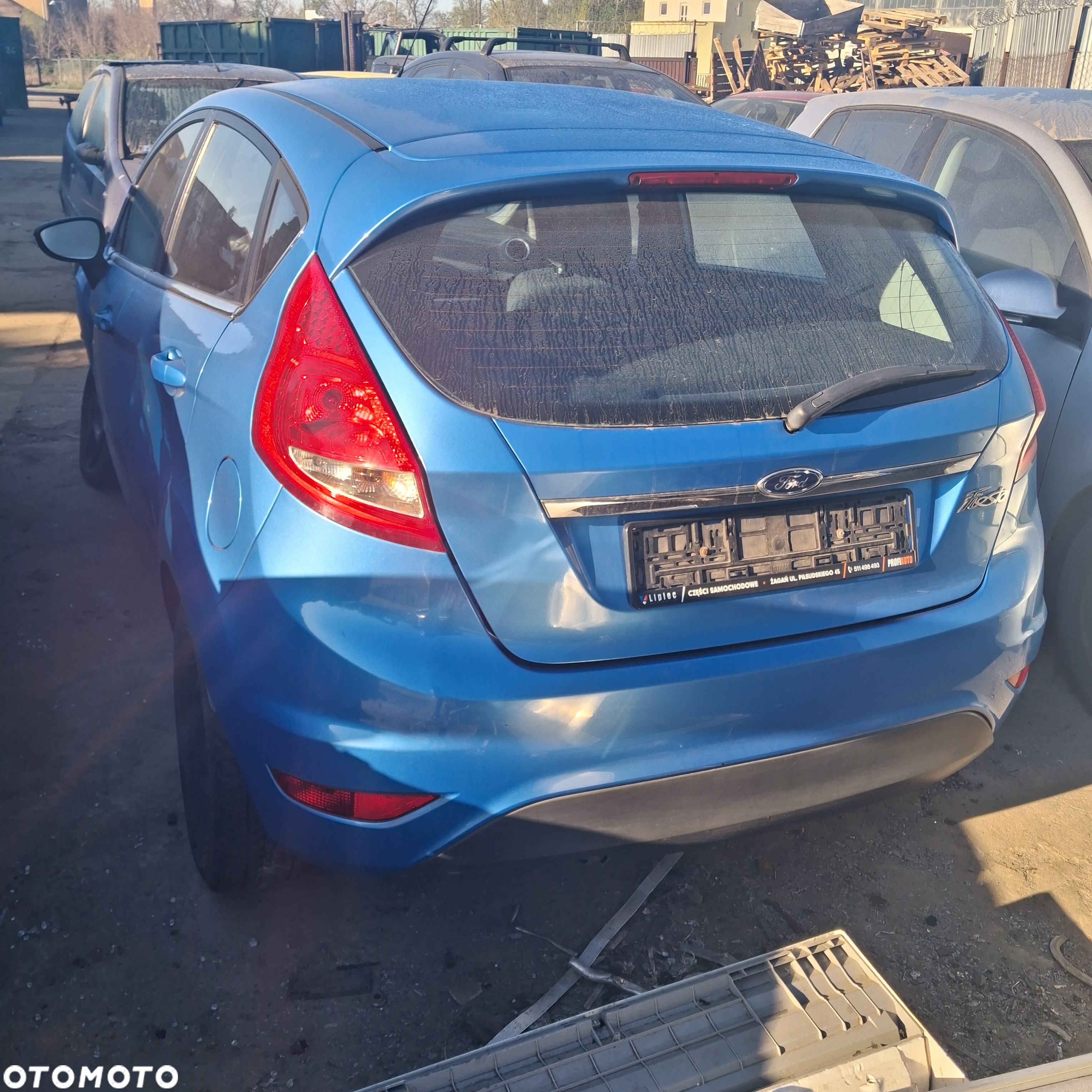 Ford Fiesta Mk7 1.25i 82km kod 99 2010r - 4