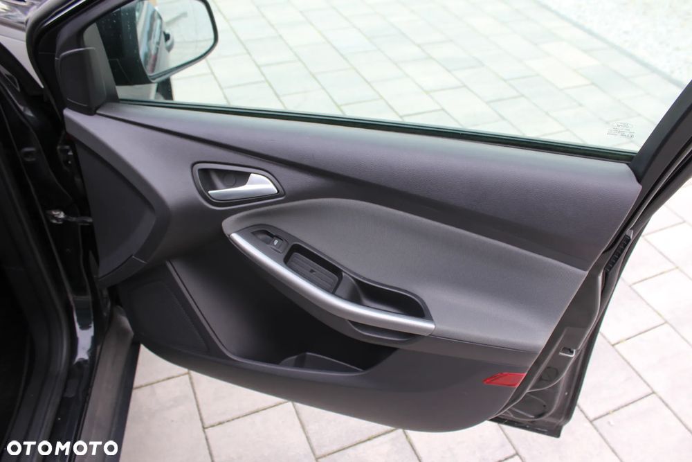 Ford Focus 1.6 TI-VCT Trend - 24