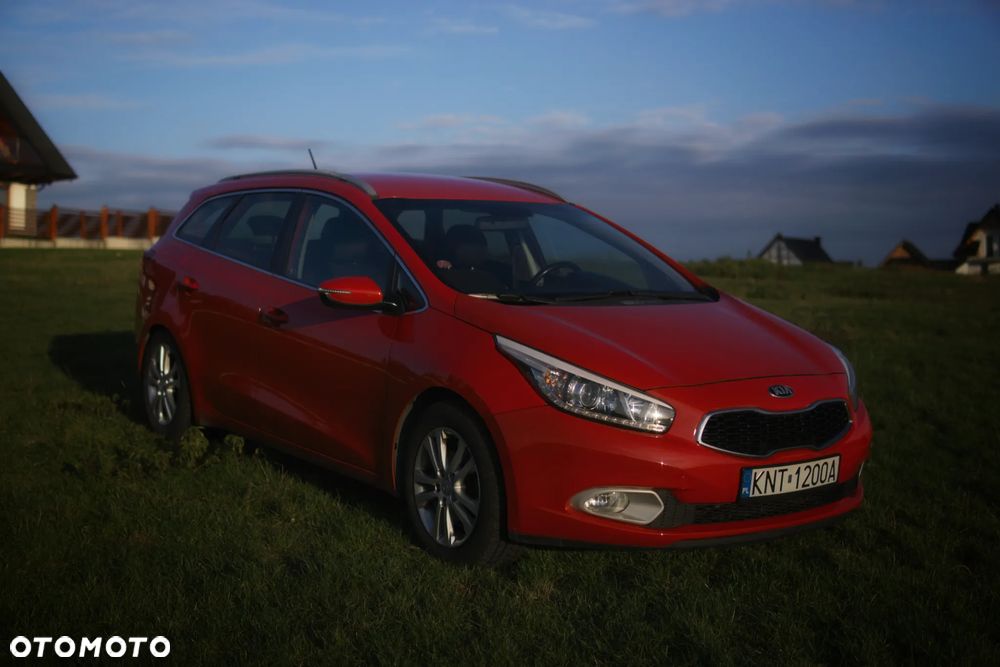 Kia Ceed 2014 photo 3