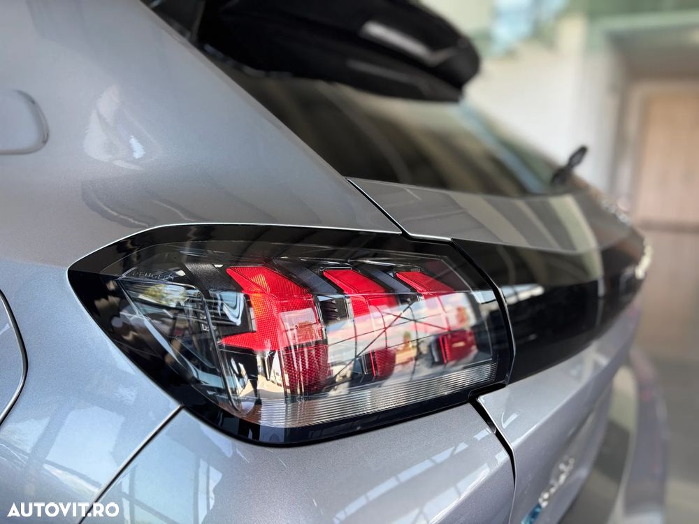 Peugeot 208 Elektromotor 136 E-Style - 32