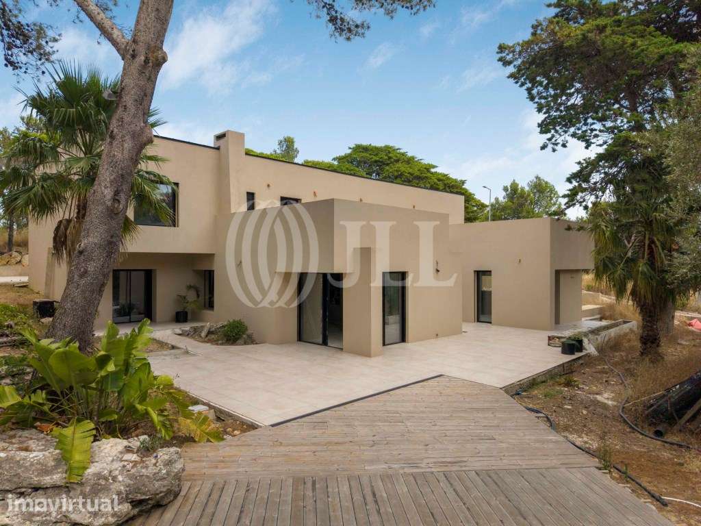 Moradia T5+2 com jardim e piscina em Cascais - Grande imagem: 5/34
