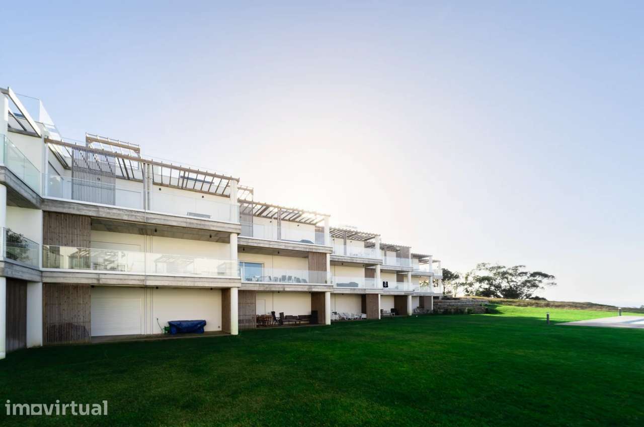 T2 de Luxo com Piscina, Ginásio e Garagem - Grande imagem: 4/23
