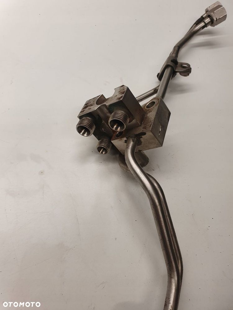 ROZDZIELACZ PALIWA AUDI A6 C6 4.2 BVJ 079127428A - 4