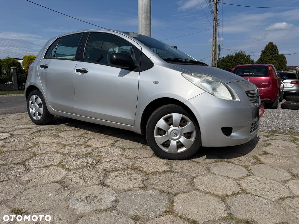 Toyota Yaris - 6