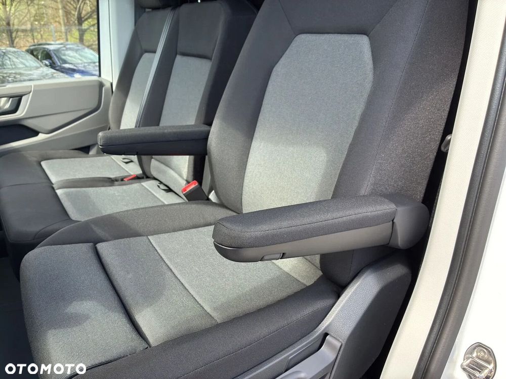 Volkswagen Crafter 35 Furgon L4H3, 2.0 BiTDI 177 KM, Wysoki dach, r. o. 4490mm - 21