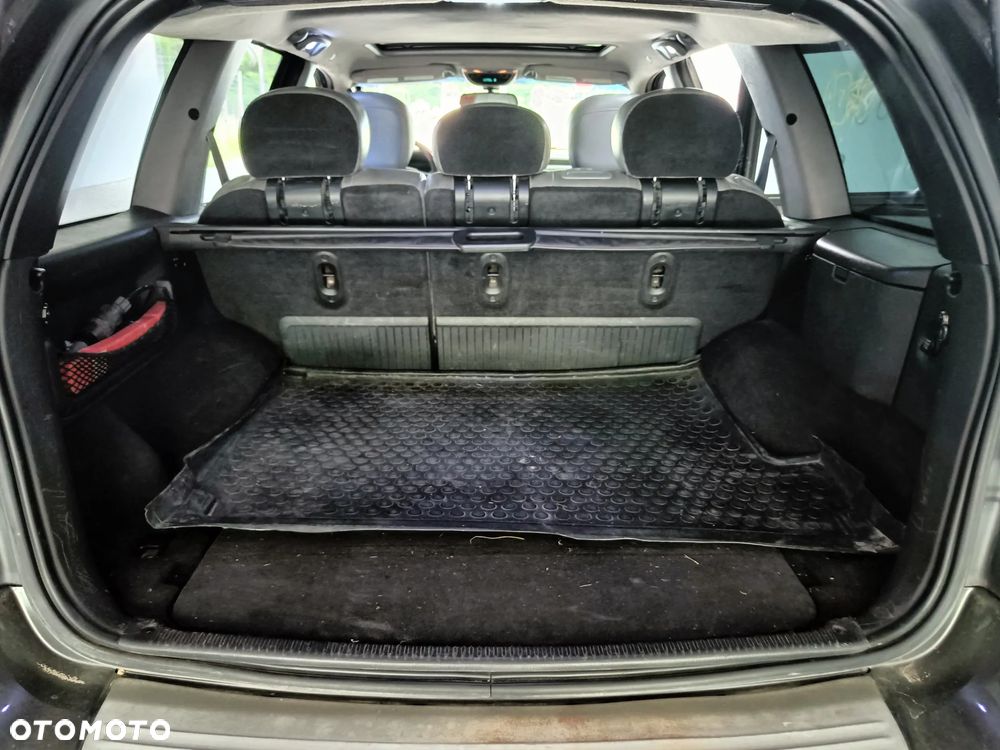 Jeep Grand Cherokee 2.7 CRD Overland - 23