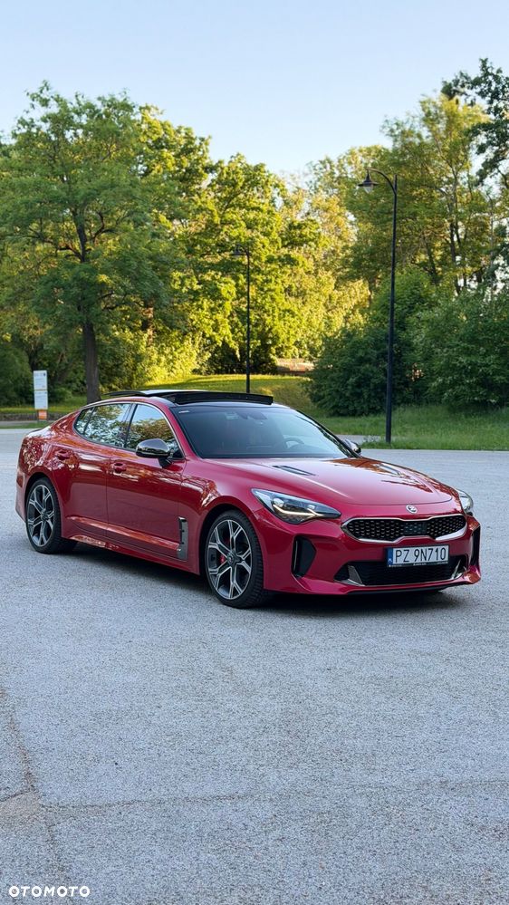 Kia Stinger 2.0 T-GDI GT Line - 1