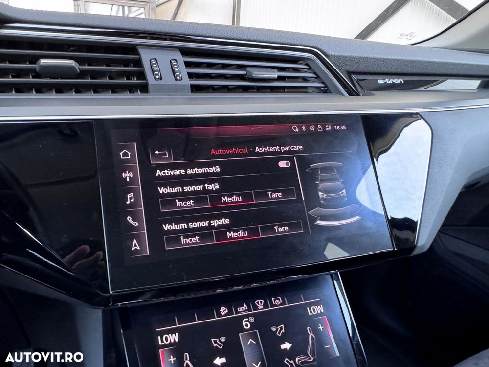 Audi e-tron - 27