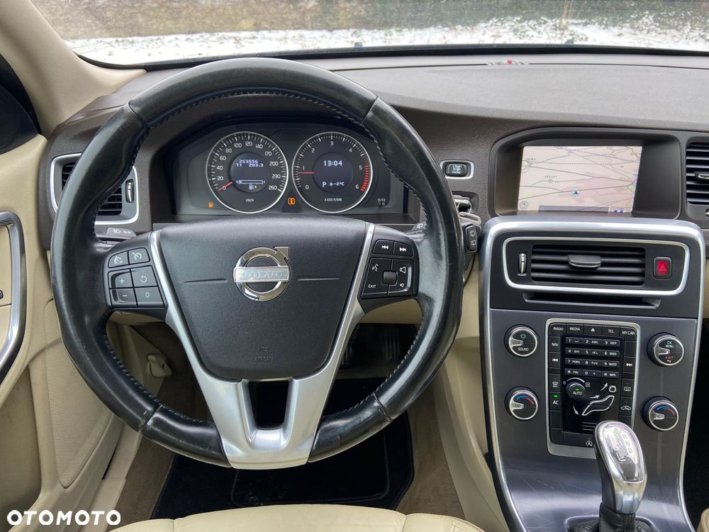 Volvo V60 D3 Geartronic Ocean Race - 37