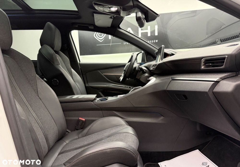 Peugeot 5008 - 18