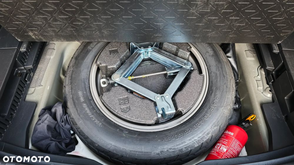 Toyota RAV4 2.5 Hybrid Comfort 4x4 - 18