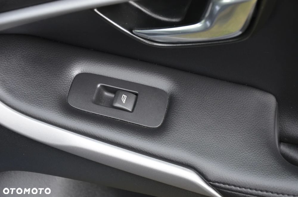 Volvo V40 D2 Kinetic - 31