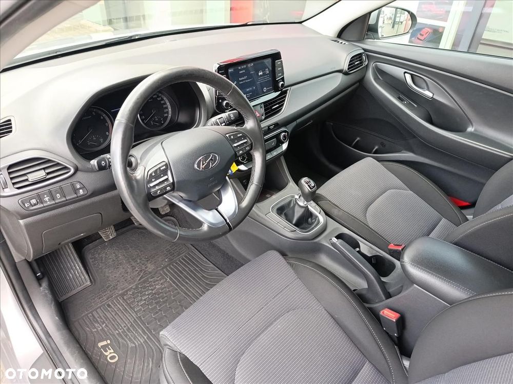 Hyundai i30 1.0 T-GDI Modern - 9