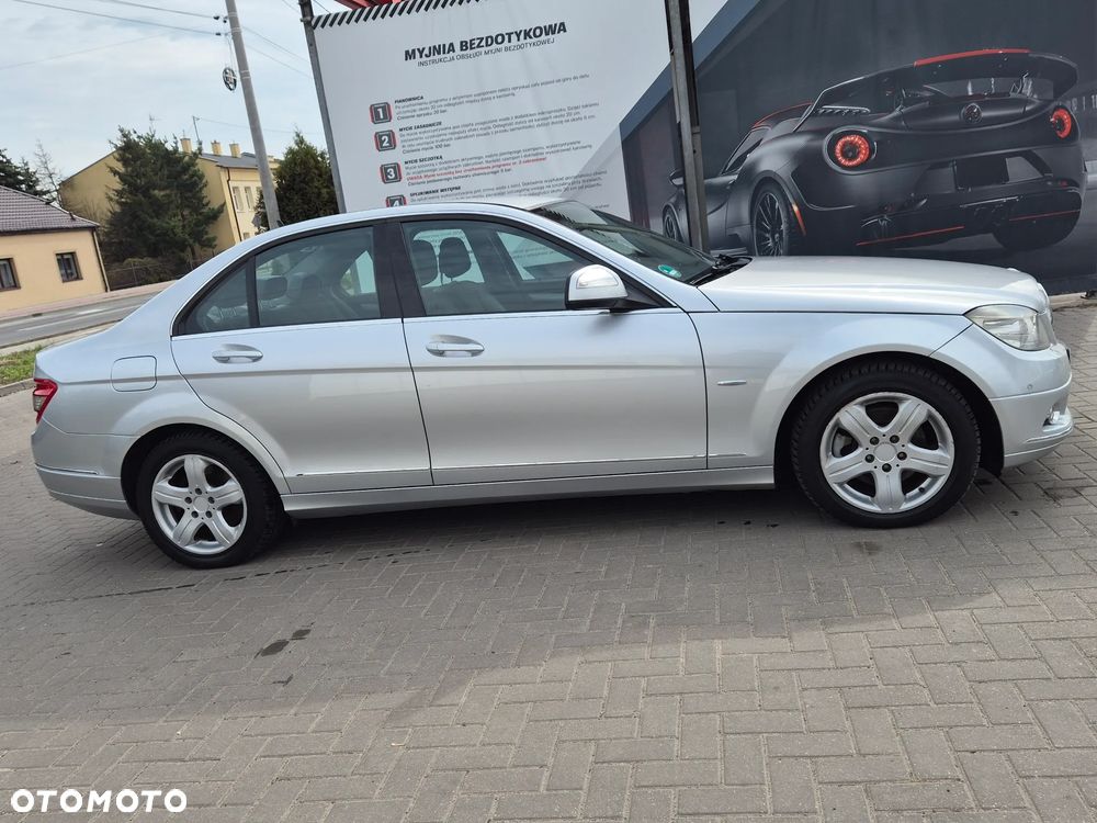 Mercedes-Benz Klasa C 220 CDI Avantgarde - 14