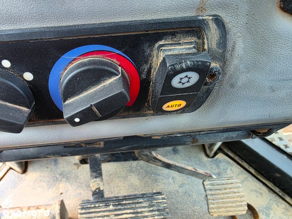 Caterpillar D6N LGP - 23