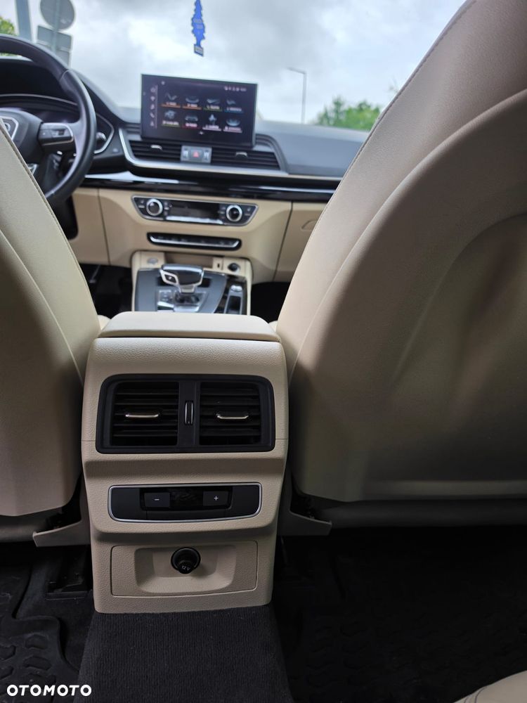 Audi Q5 35 TDI mHEV S tronic - 16