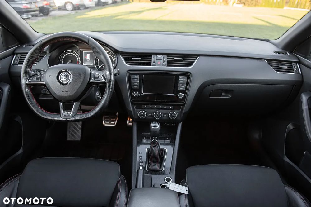 Skoda Octavia 2.0 TDI 4x4 Edition DSG - 6