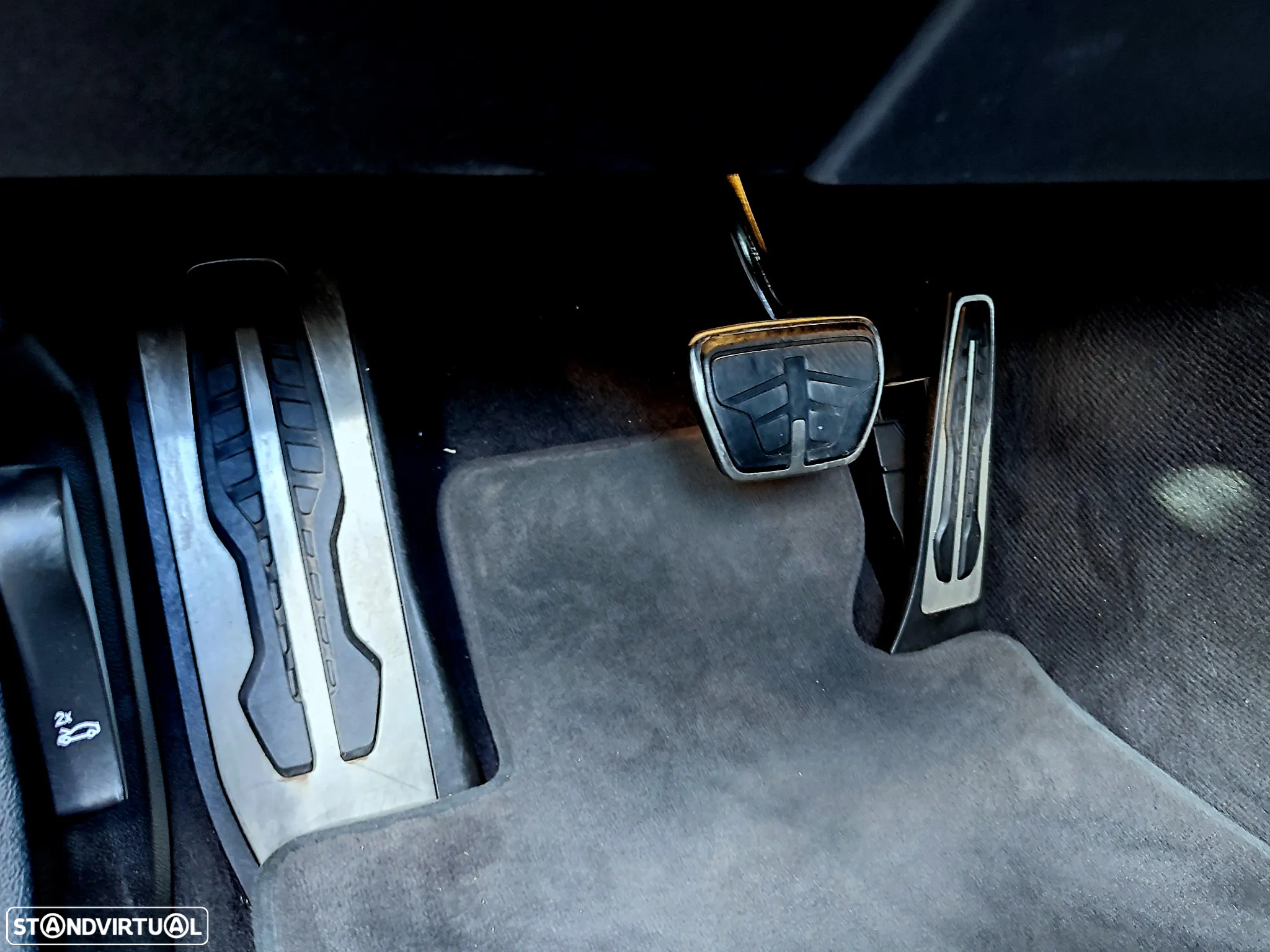 BMW 530 e Pack M - 33