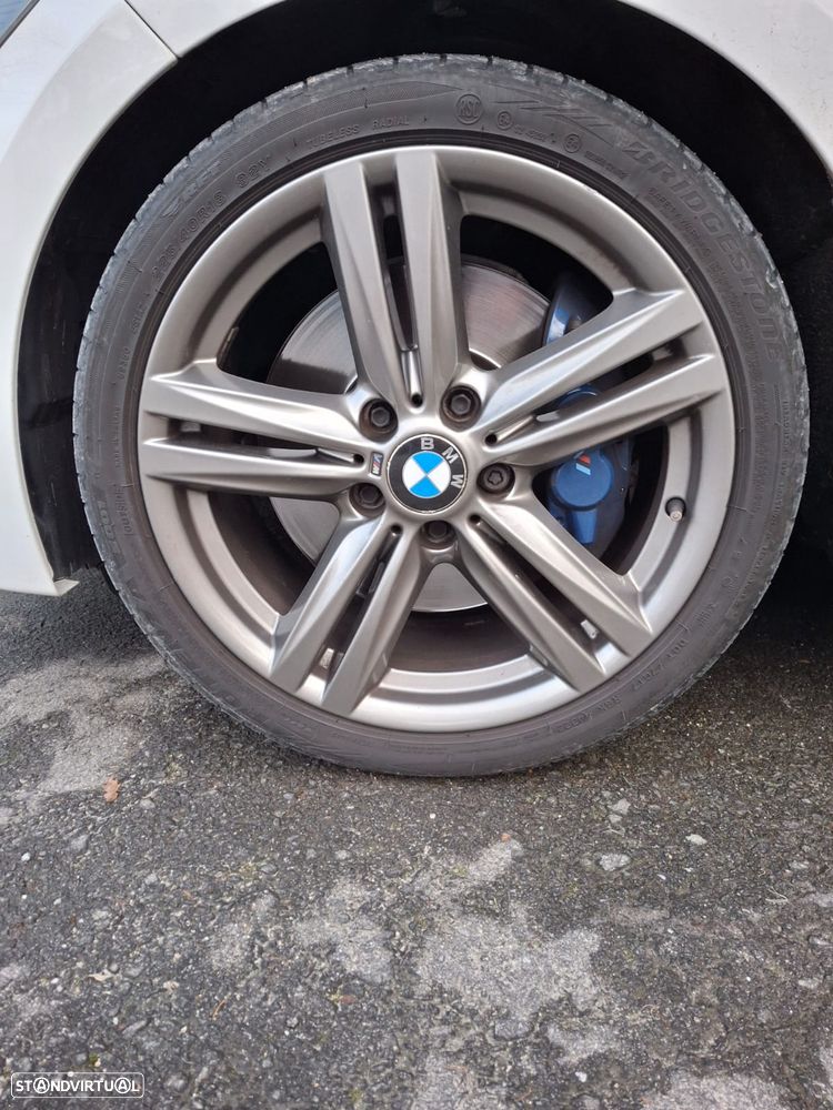 BMW 118 dA Pack M - 8
