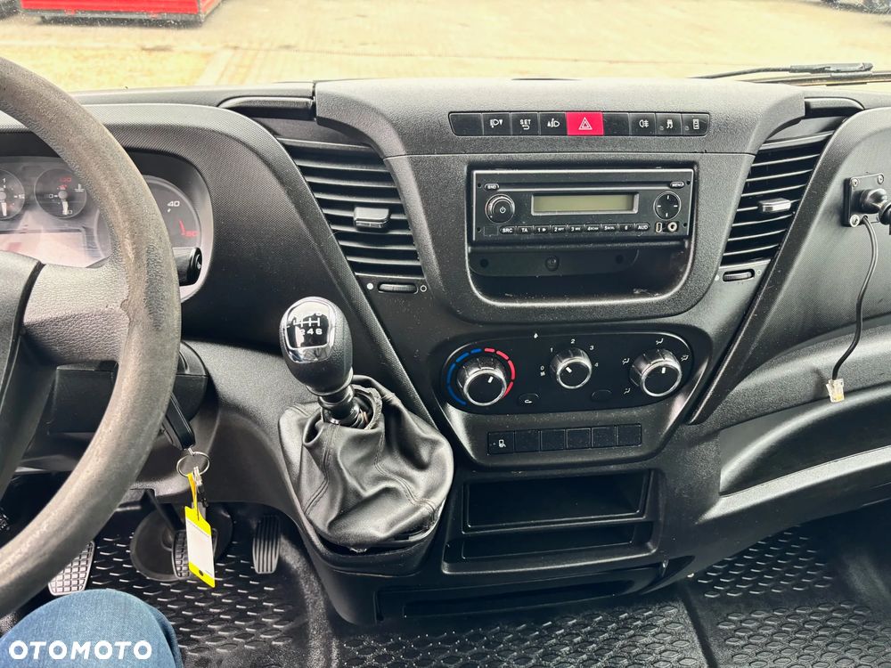 Iveco IVECO DAILY CHŁODNIA KONTENER PODWOZIE DO ZABUDOWY WYWROT KIPER KILKANAŚCIE SZTUK DUZY WYBÓR 35C13,,35C14,35C15,35C16 - 11