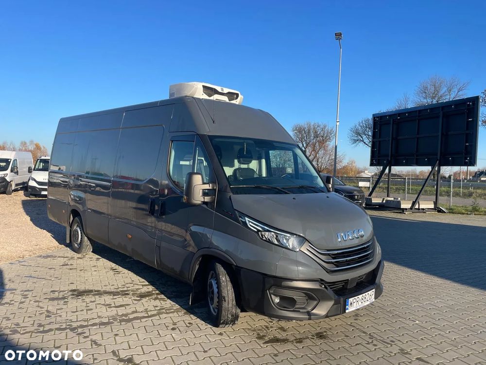 Iveco 35S18V Izoterma Furgon Maxi - 15