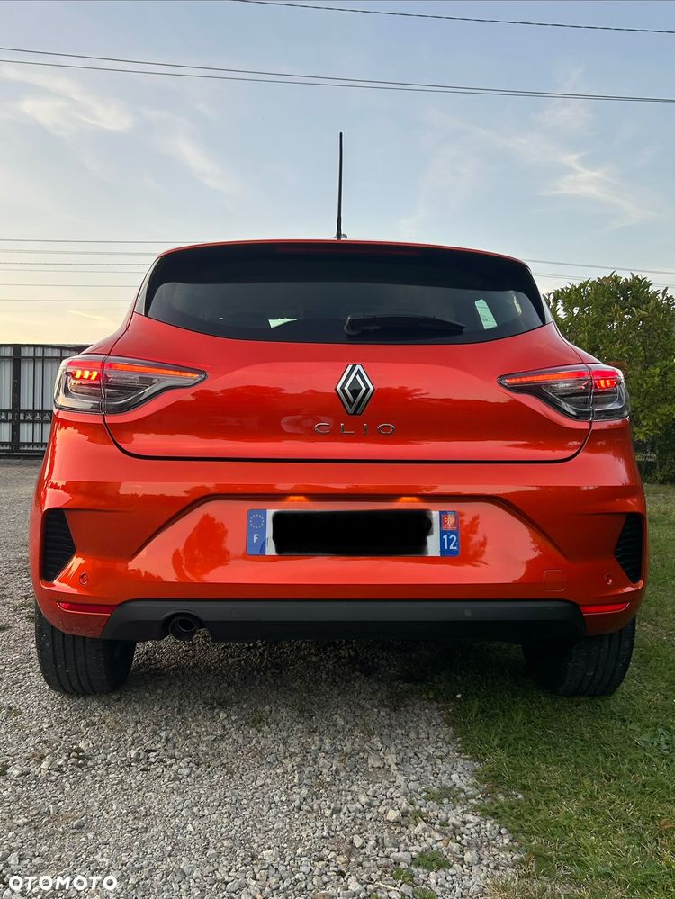 Renault Clio BLUE dCi 115 BUSINESS EDITION - 9