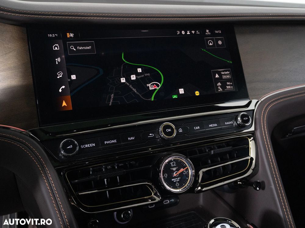 Bentley Flying Spur V8 PHEV - 14