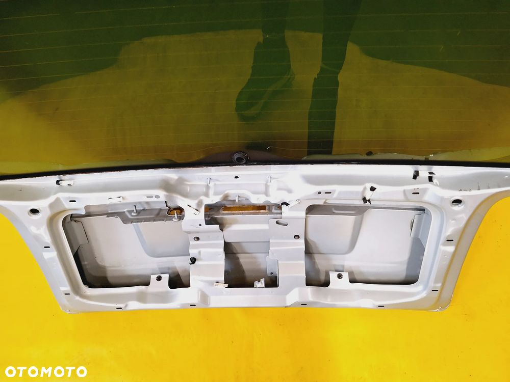 KLAPA SZYBA TYŁ TYLNA POKRYWA BAGAŻNIKA KLAPA SZYBA BAGAŻNIKA TYŁ VW PASSAT B5 KOMBI LIFT FL LAK: LA7W NR444 - 12