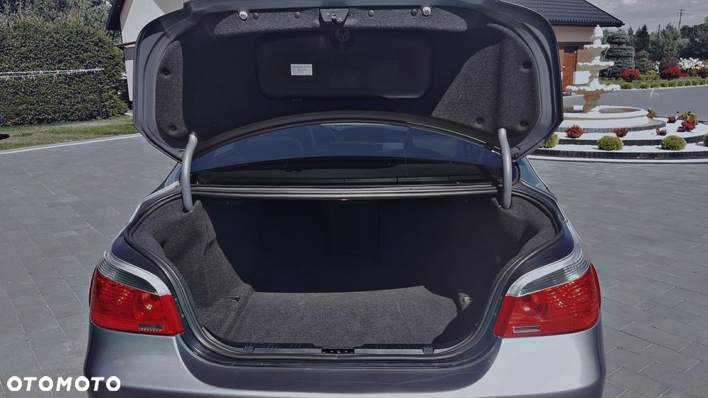 BMW Seria 5 - 17