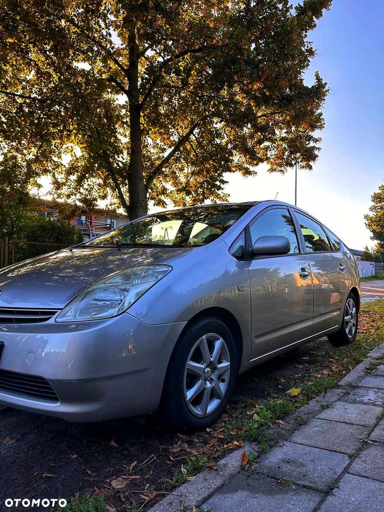 Toyota Prius 1.5 VVT-i Prestige - 9
