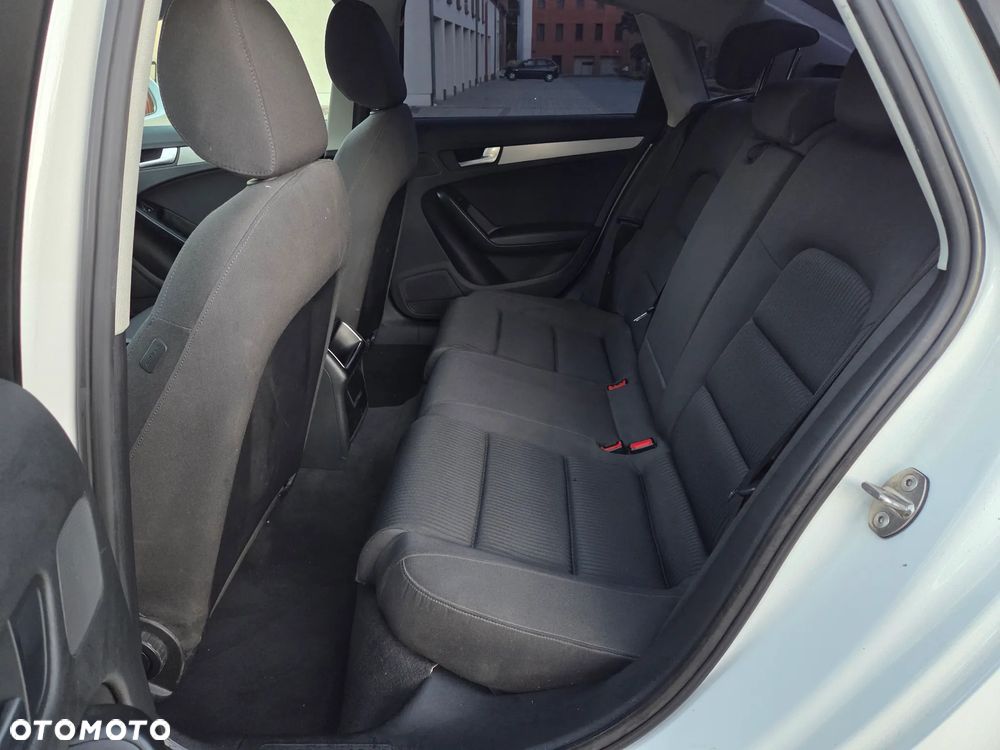 Audi A4 Limousine 1.8 TFSI Attraction - 16