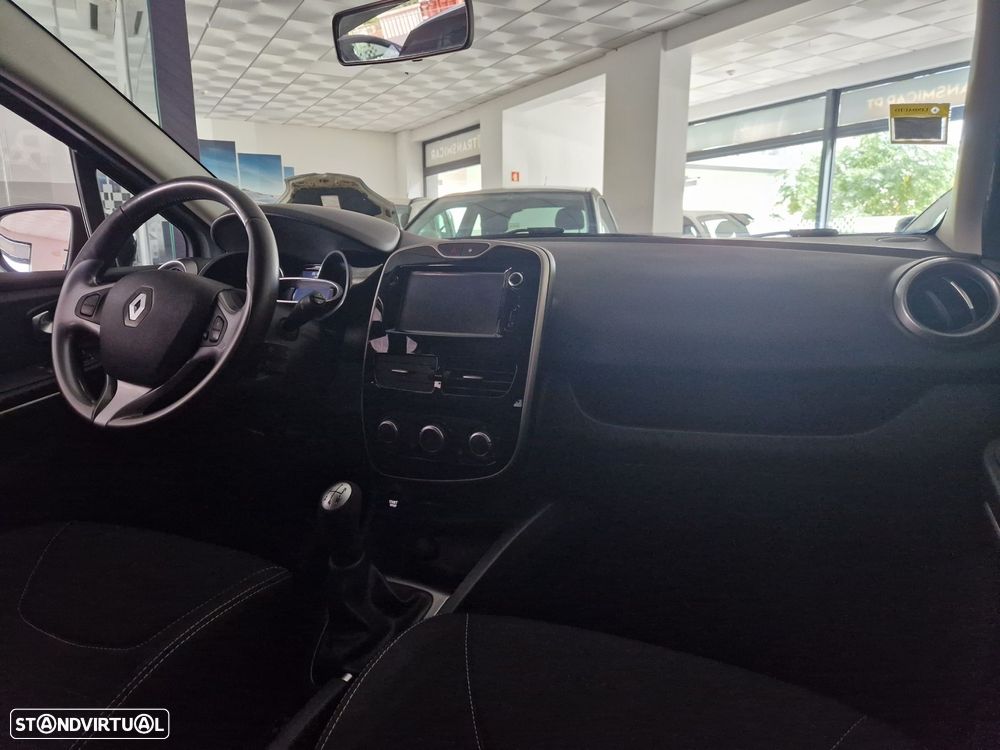 Renault Clio 0.9 TCe Limited - 10
