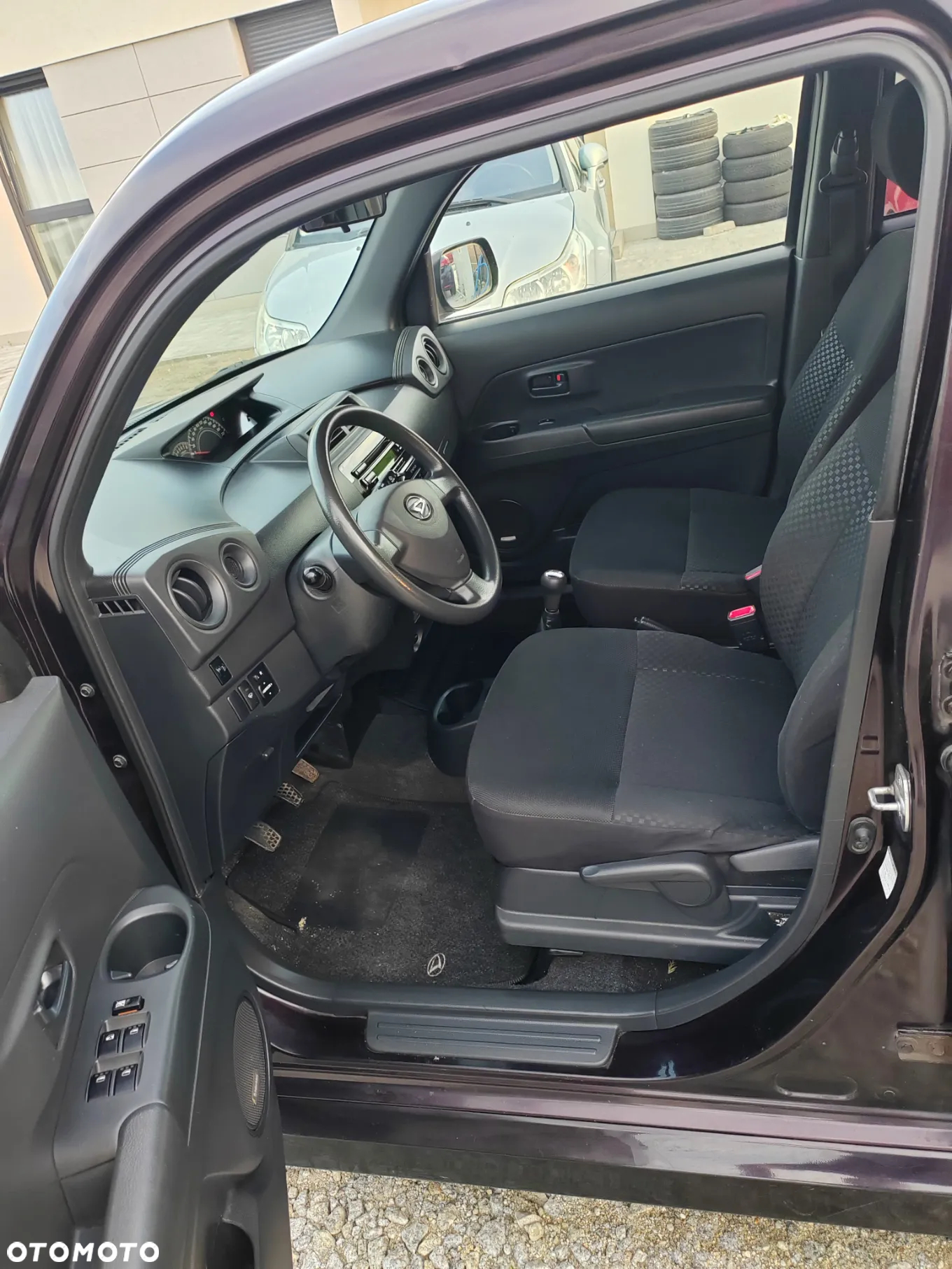 Daihatsu Materia 1.3 - 4