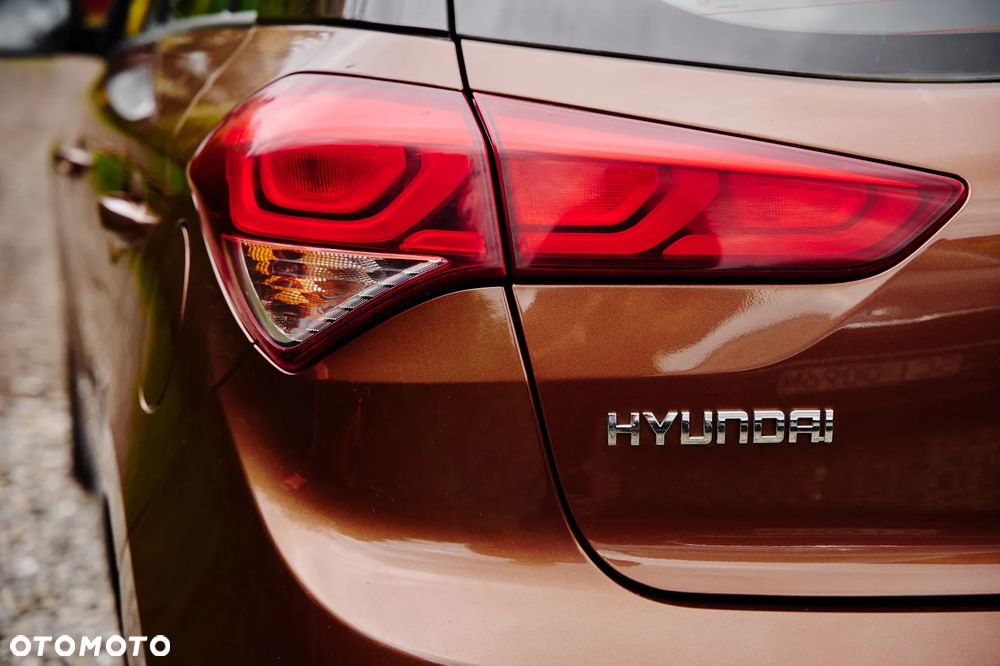 Hyundai i20 1.2 Elegant - 19