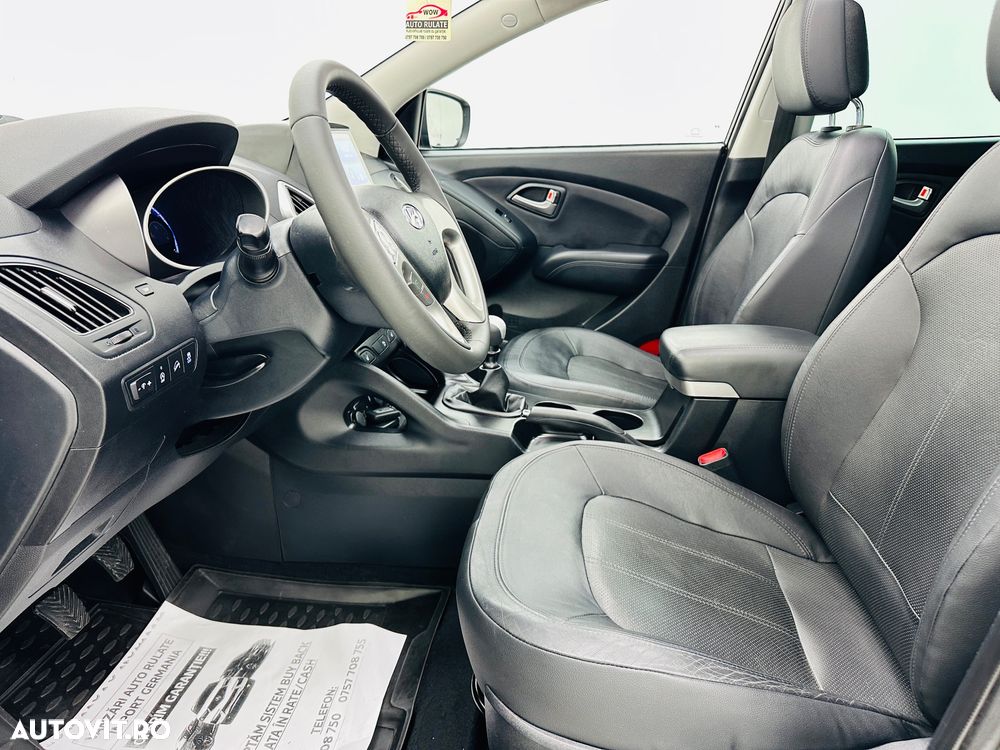Hyundai ix35 1.6 2WD Fifa World Cup Edition - 11