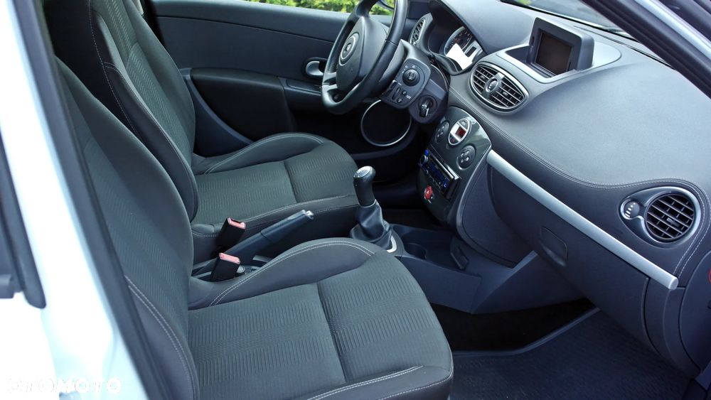 Renault Clio 1.2 TCE Extreme - 11