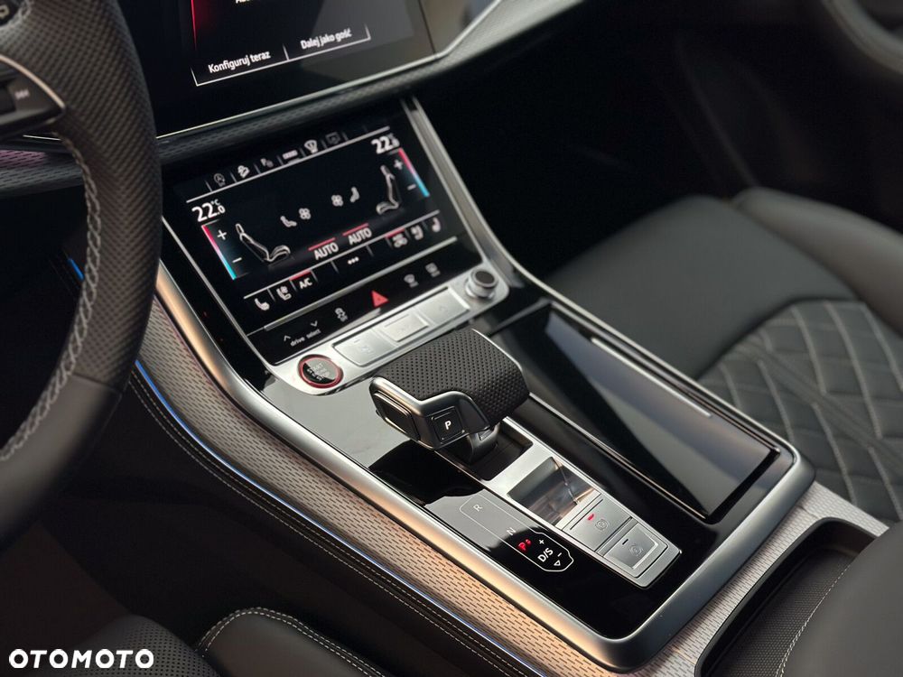 Audi SQ8 - 21