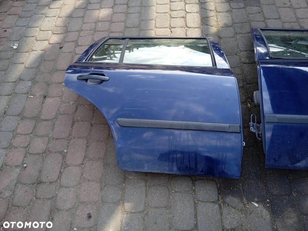 DRZWI SKODA OCTAVIA 1 KOMBI PRAWE TYLNE - 2