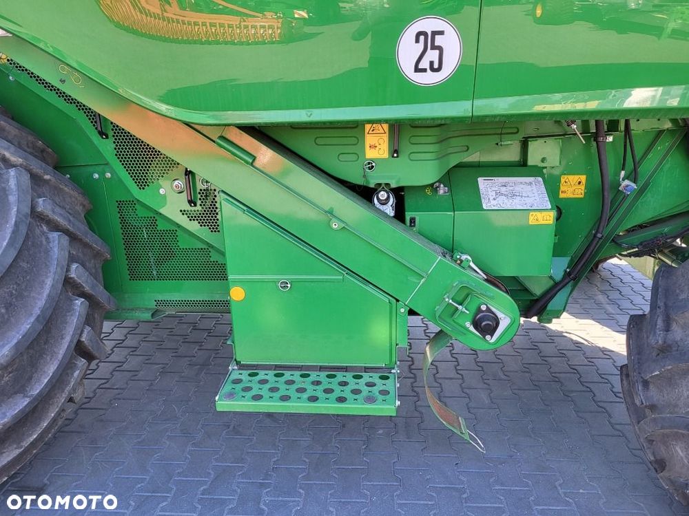 John Deere T 670 i - 8