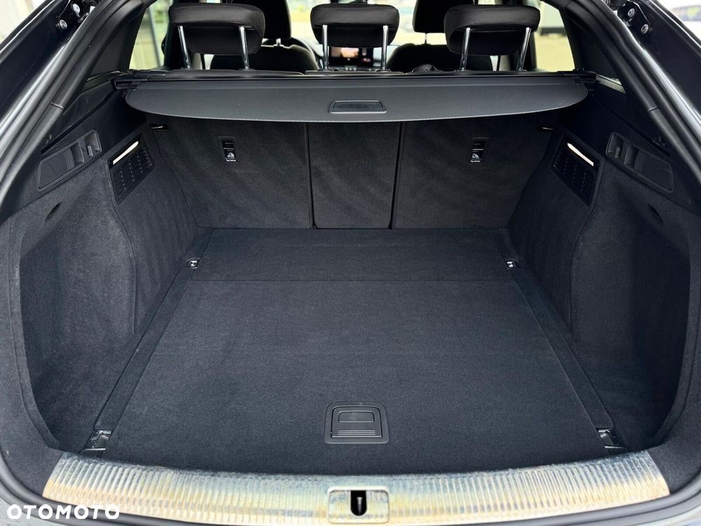 Audi Q5 Sportback - 33