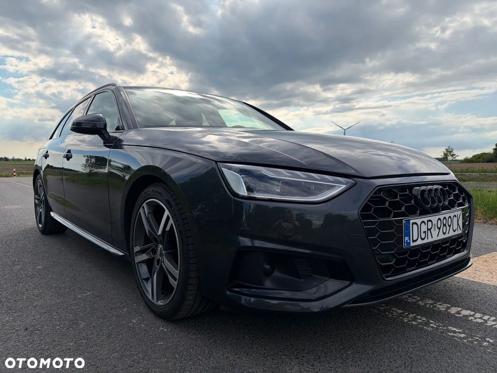 Audi A4 Avant 35 TDI S tronic S line - 1