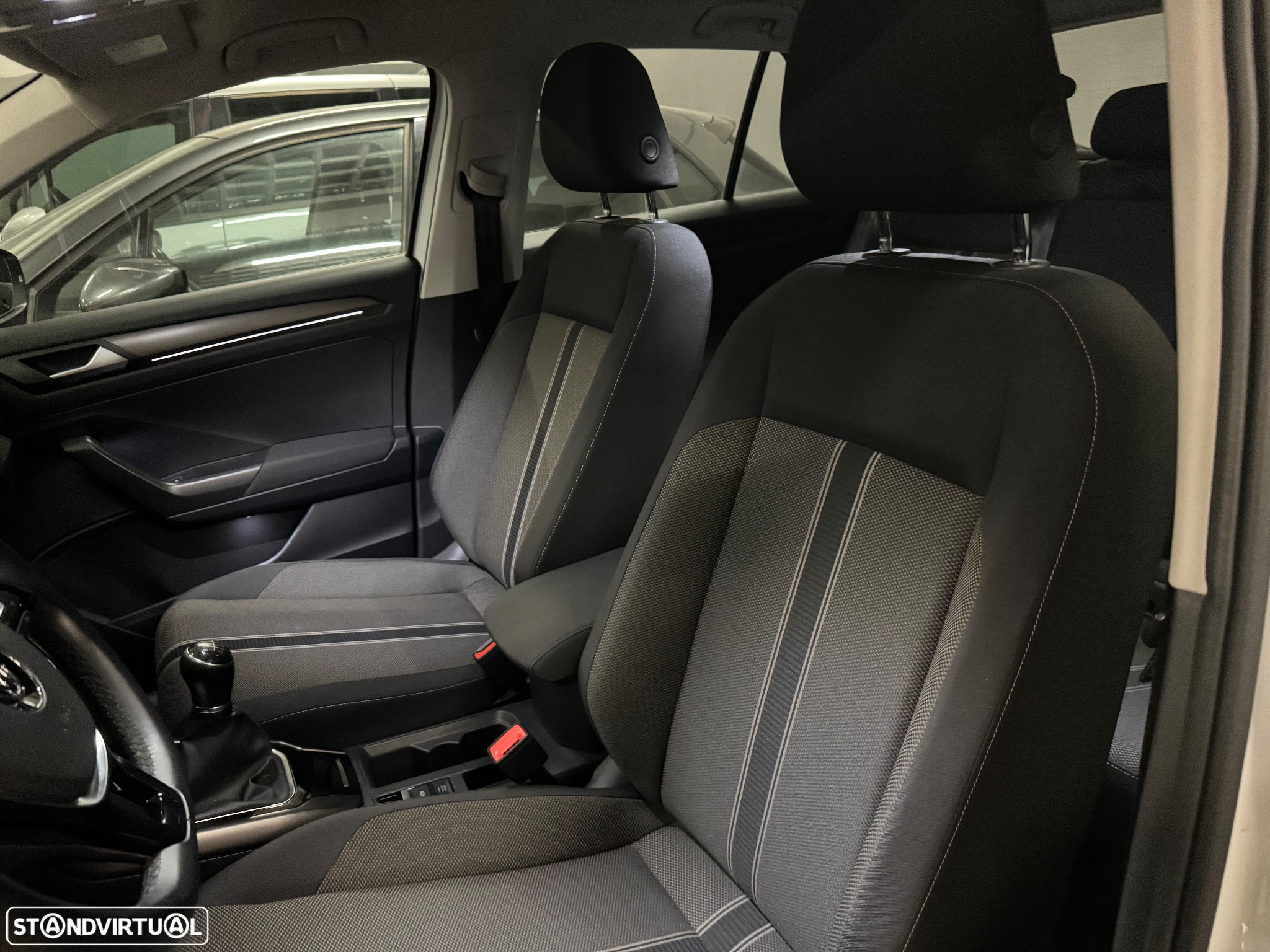 VW T-Roc 1.0 TSI Style - 24