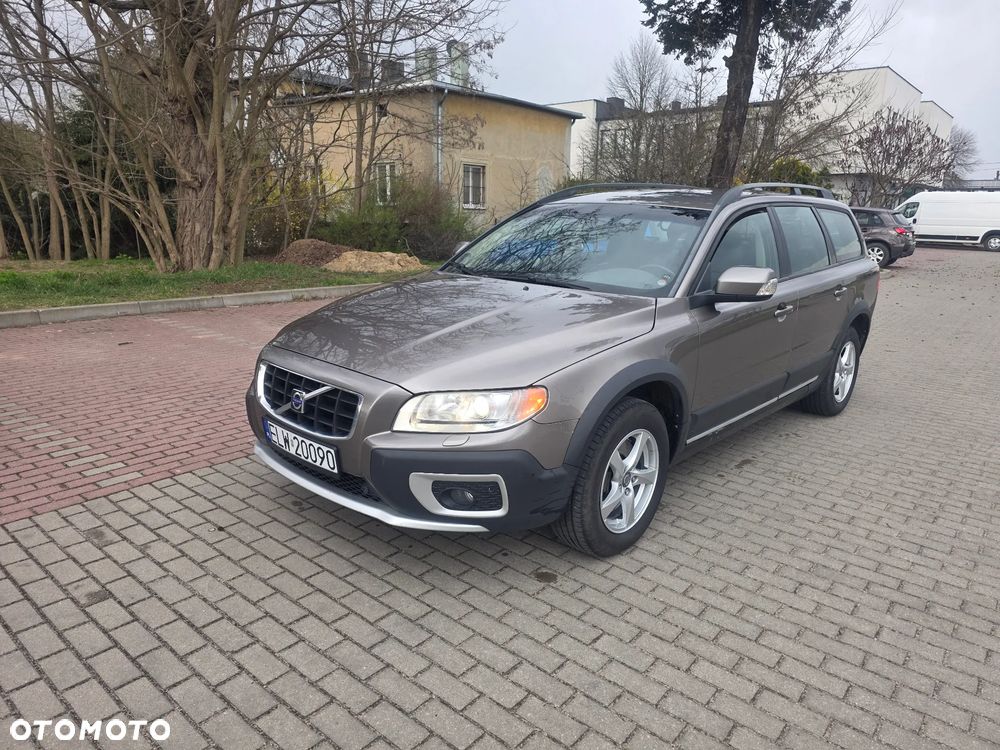 Volvo XC 70 3.2 AWD Momentum - 3