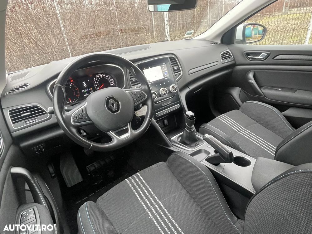 Renault Megane BLUE dCi 115 GT LINE - 7