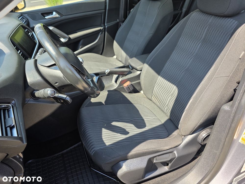 Peugeot 308 e-HDi 115 Stop & Start Allure - 22
