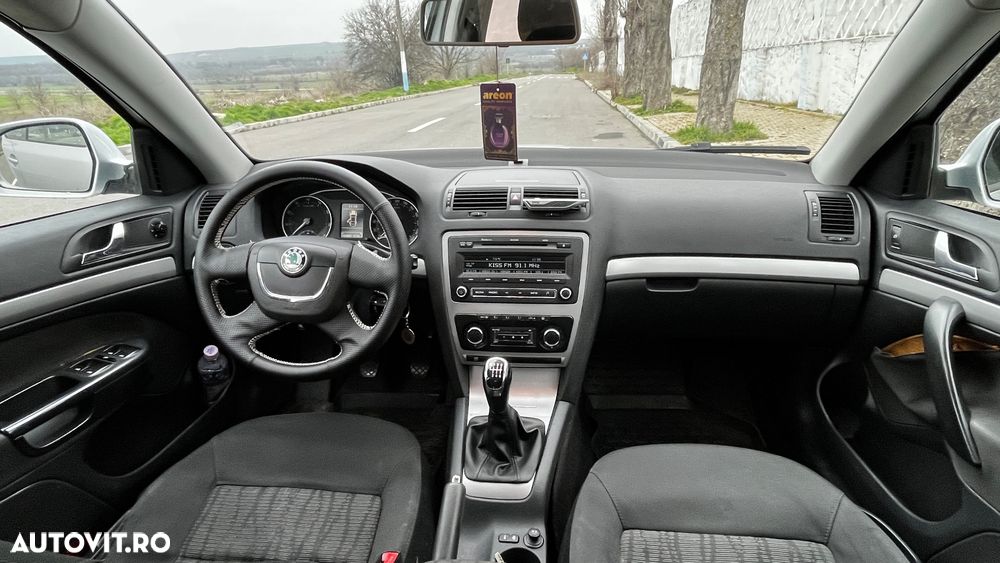 Skoda Octavia - 6